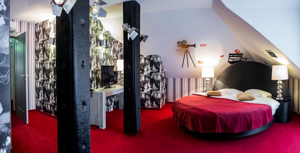 Berberys Park Hotel Kazimierz Dolny Værelse billede